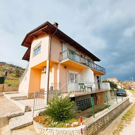 Bay Serenity Apartments - Raslina Exterior photo
